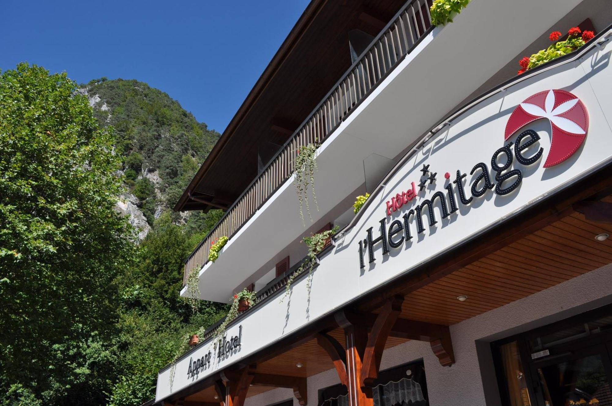 Hotel Et Appart'Hotel De L'Hermitage โธนส์ ภายนอก รูปภาพ
